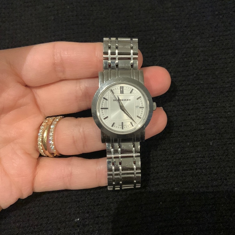 Burberry Heritage BU1351 Silver Womens’ Steel Analog Watch